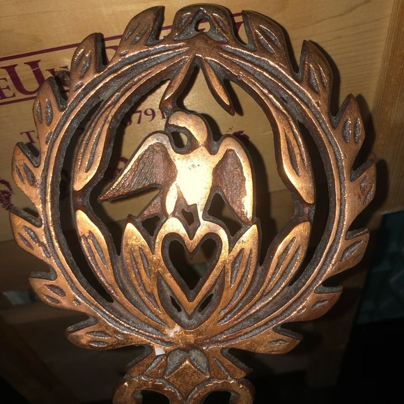 Vintage Cast Iron Wall Decor - Picture 2 of 7